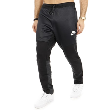 Nike - Pantalon Jogging 863777 010 Noir