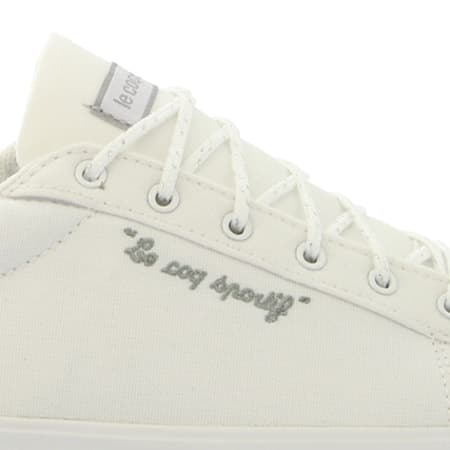Le Coq Sportif Baskets Femme Agate Lo CVS Metallic 1810205 Optical White Old silver LaBoutiqueOfficielle