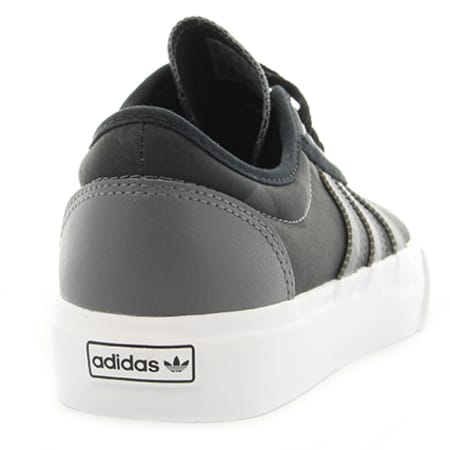 Adidas cq1068 on sale