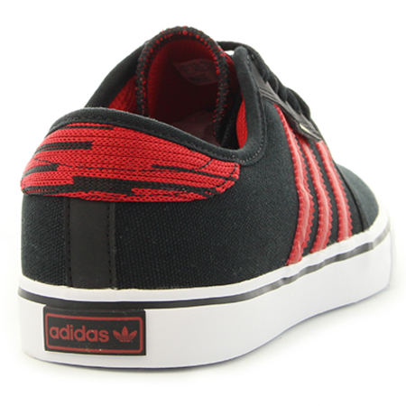 Adidas Originals - Baskets Seeley CQ1176 Core Black Scarlet Footwear White