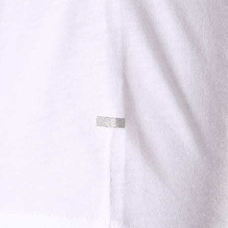 New Balance - Tee Shirt Athletic Main Logo Blanc