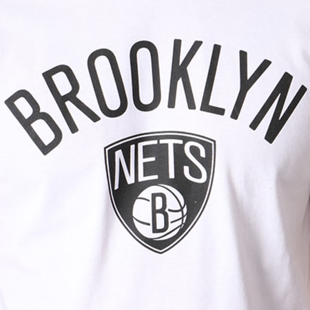 New Era - Tee Shirt Team Logo NBA Brooklyn Nets Blanc