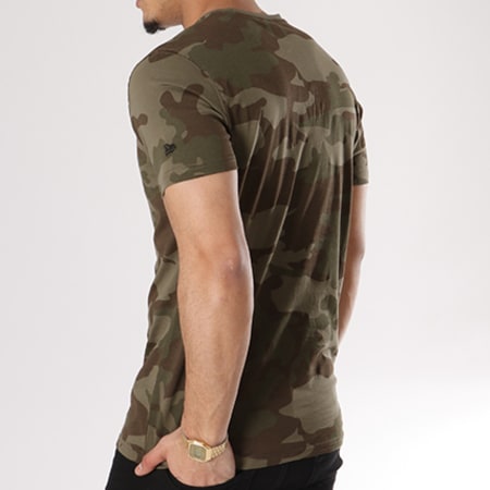 New Era - Tee Shirt Graphic Chicago Bulls 11530770 Vert kaki Camouflage 