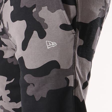 New Era - Pantalon Jogging Team Logo PO NBA Golden State Warriors Gris Anthracite Camouflage