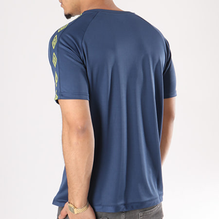 Umbro - Tee Shirt De Sport Poly 617900-60 Bleu Marine