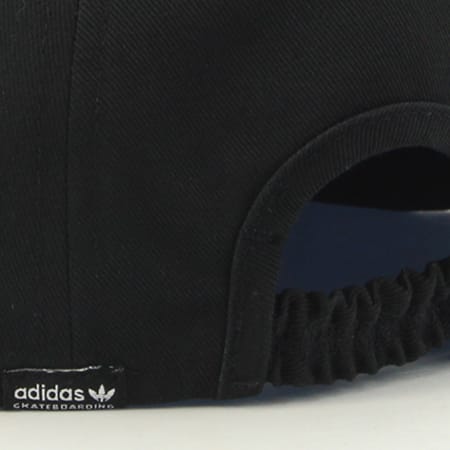 Adidas Originals - Casquette Fitted Mod 6-Panel CE2618 Noir 