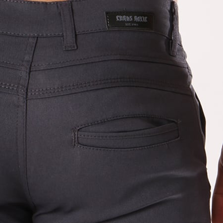 Black Needle - Pantalon Chino 1012 Gris Anthracite