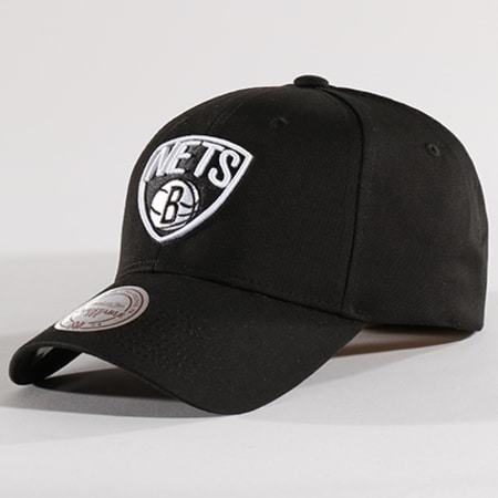 Mitchell and Ness - Casquette Team Logo Low Pro Brooklyn Nets Noir
