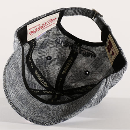 Mitchell and Ness - Casquette Cube Denim Chicago Bulls Gris