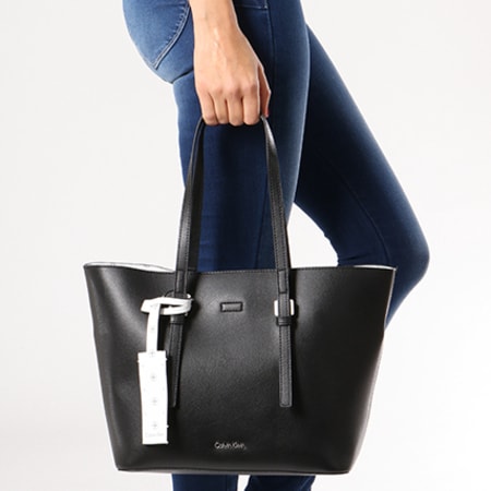 Sac a sales main femme ck