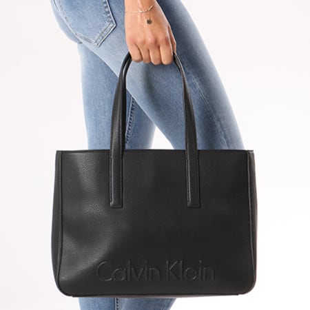 Calvin Klein - Sac A Main Femme Edge Medium Shopper 3986 Noir
