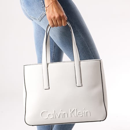 Calvin Klein - Sac A Main Femme Edge Medium Shopper 3986 Blanc