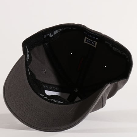 Nixon - Casquette Fitted Deep Down Gris Anthracite