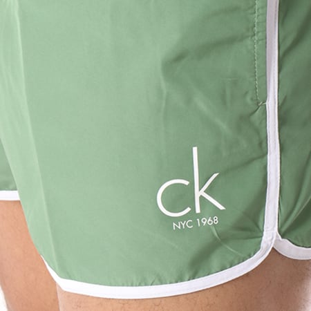 Calvin Klein - Short De Bain Runner 0136 Vert