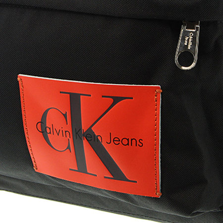 Calvin Klein - Sac A Dos Sport Essential CP 0040 Noir Orange
