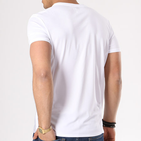 Umbro - Tee Shirt De Sport 615780-60 Blanc
