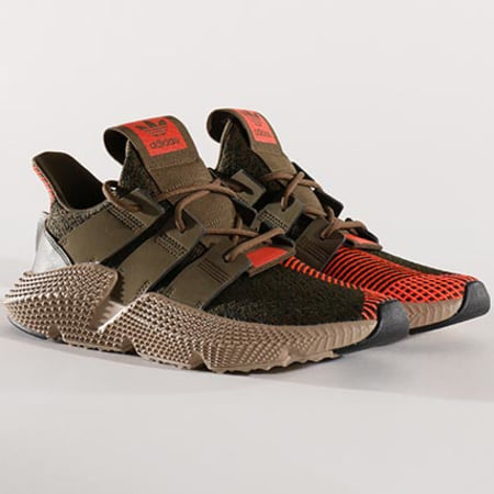 Adidas Originals - Baskets Prophere CQ2127 Trace Olive Solar Red