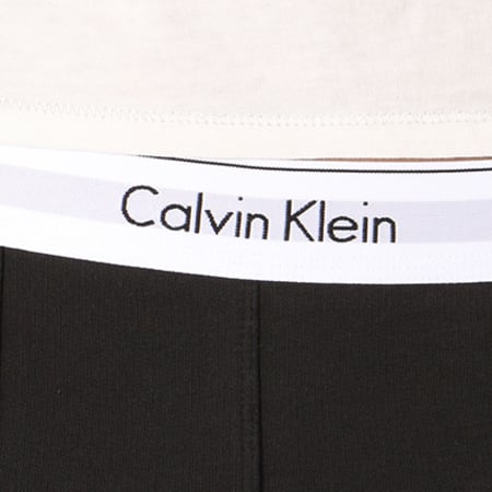 Calvin Klein - Pantalon Jogging Femme QS5716E Noir