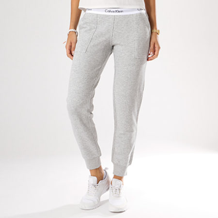 Calvin Klein - Pantalon Jogging Femme QS5716E Gris Chiné