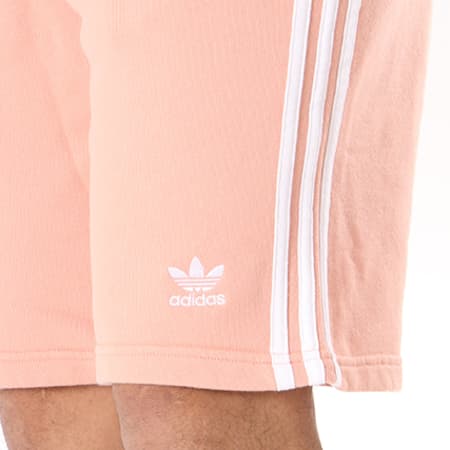 Adidas Originals - Short Jogging Bandes Brodées 3 Stripes CW2440 Rose Pale Blanc