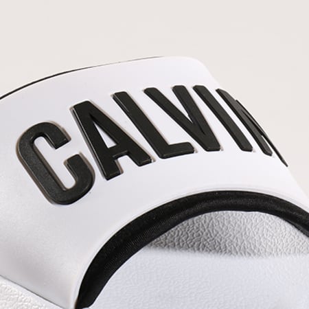 Calvin Klein - Claquettes K9UK014044 Blanc