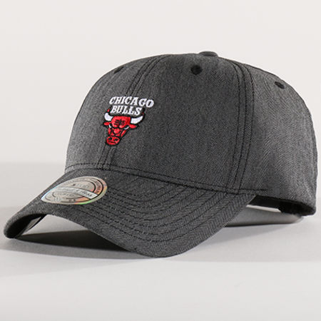 Mitchell and Ness - Casquette Chicago Bulls BH72G2 Gris 