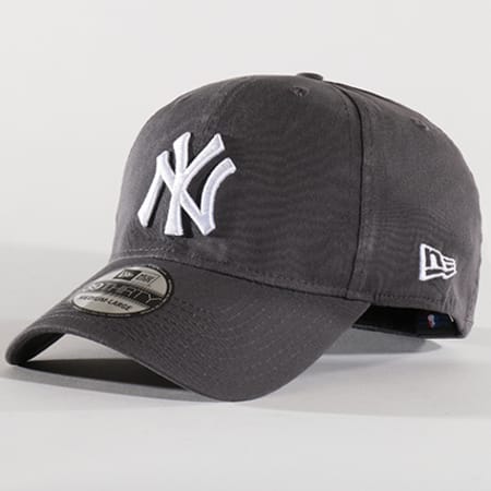 New Era - Casquette Fitted Washed 3930 MLB New York Yankees Gris