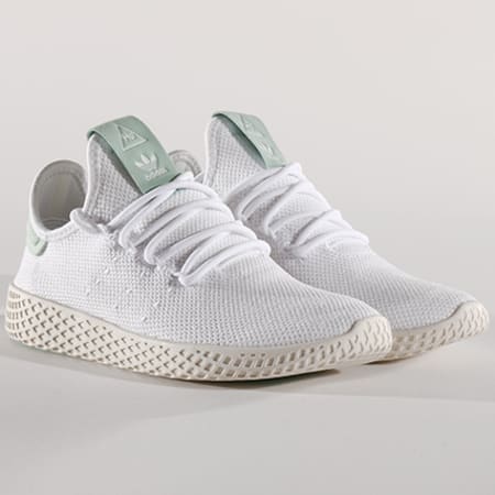 Adidas Originals - Baskets Femme Tennis HU Pharrell Williams CQ2303 Footwear White Ash Green