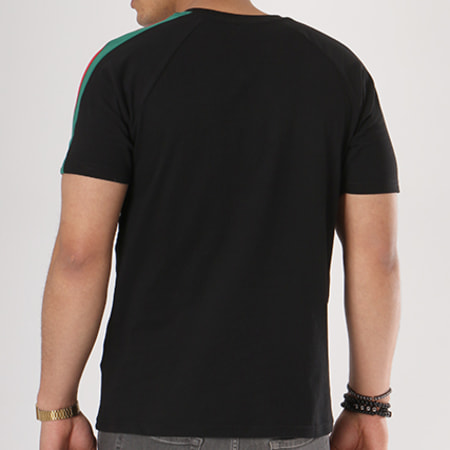 Urban Classics - Camiseta banda bordada negra