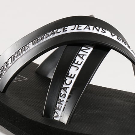Versace Jeans Couture - Claquettes Linea Mare Dis 3 E0YRBSL3 Noir Blanc