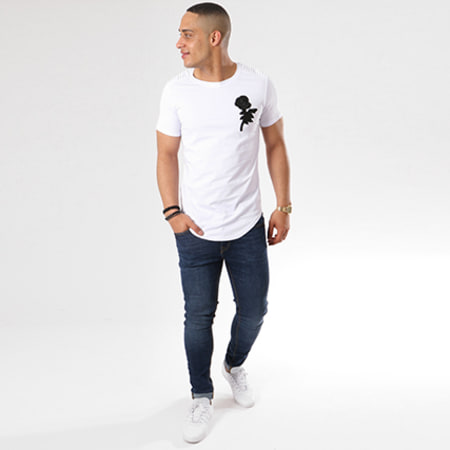 Zayne Paris  - Tee Shirt Oversize Avec Patch Brodé TX-101 Blanc