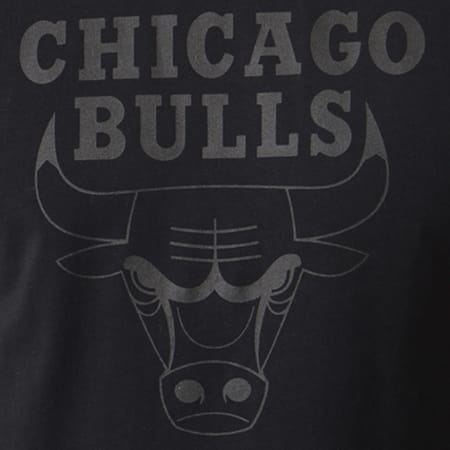 New Era - Tee Shirt Team Logo Chicago Bulls 11530755 Noir