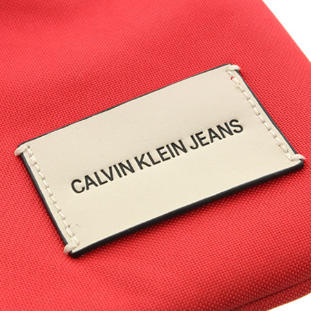 Calvin Klein - Sacoche Sport Essential Micro Flat 376 Rouge