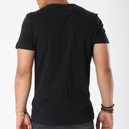 Calvin Klein - Tee Shirt Poche Institutional Logo 7841 Noir