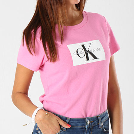 Calvin Klein - Tee Shirt Femme Monogram Box Logo 7946 Rose Blanc