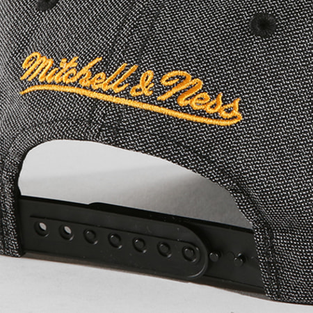 Mitchell and Ness - Casquette Los Angeles Lakers Stretch Melange INTL129 Gris Anthracite Chiné