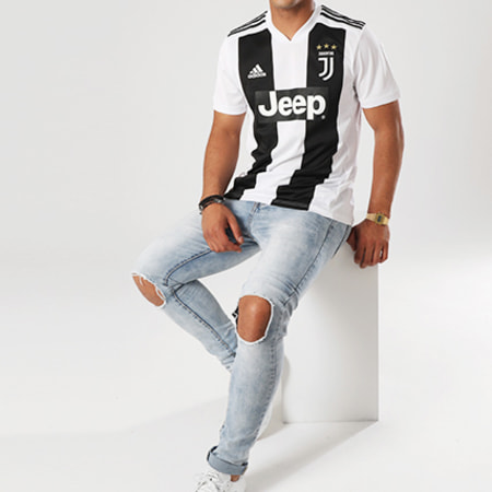 Adidas Sportswear - Maillot De Foot Juventus Jersey CF3489 Noir Blanc