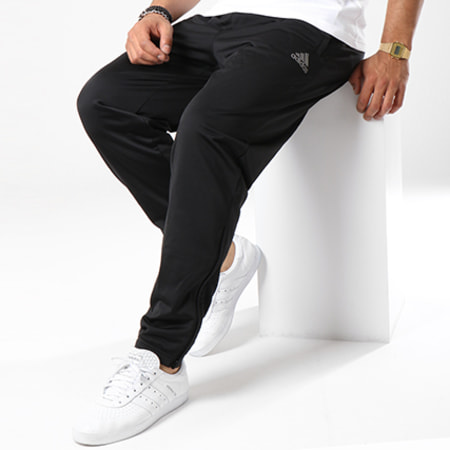 Adidas Originals - Pantalon Jogging FC Bayern Munchen Icon CW7334 Noir