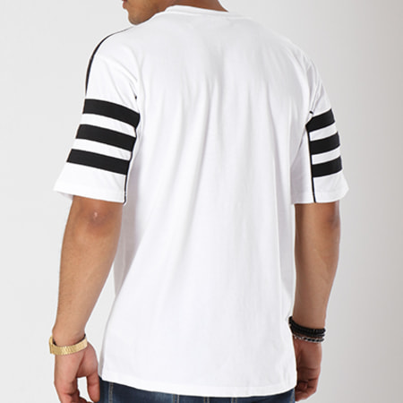 Adidas Originals - Tee Shirt Authentic DH385 Blanc