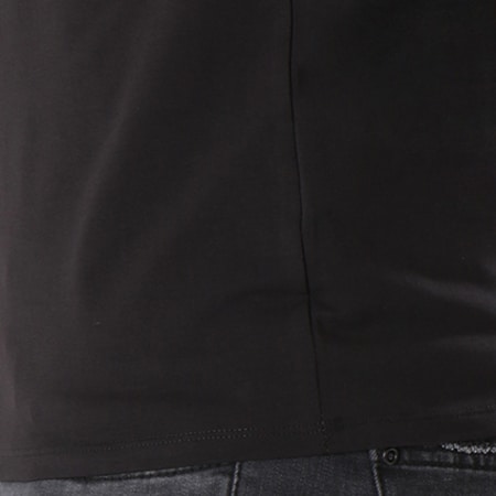 Guess - Tee Shirt M83I28J1300 Noir