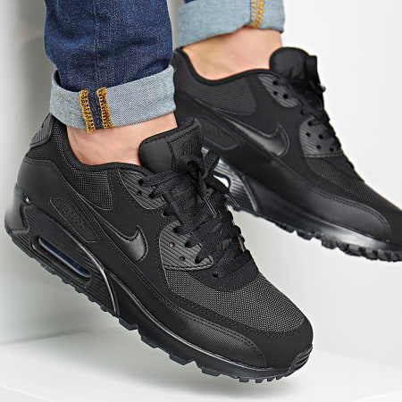 Nike - Baskets Air Max 90 Essential 537384 090 Black