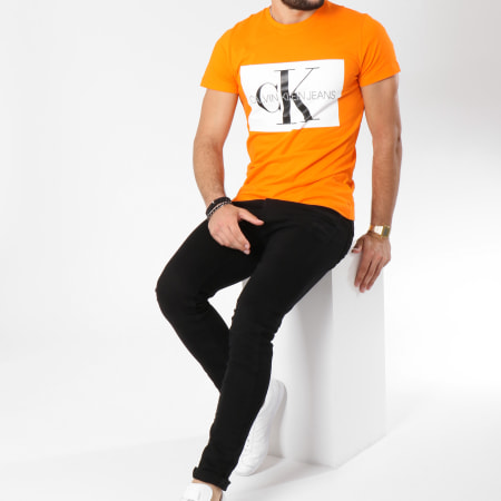 Calvin Klein - Tee Shirt Monogram Box Logo 7843 Orange Blanc