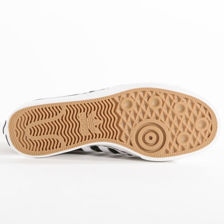 Baskets Nizza B37856 Core Black Footwear White Crystal White