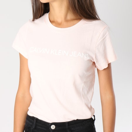 Calvin Klein - Tee Shirt Femme Institutional Logo 7940 Rose
