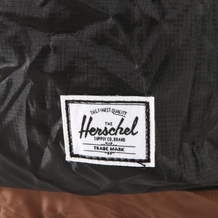 Herschel - Sac A Dos Daypack Noir Marron
