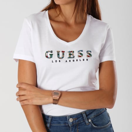 Guess - Tee Shirt Femme W84I56R5JK0 Blanc