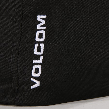 Volcom - Casquette Fitted Stone XFit Noir Gris Chiné