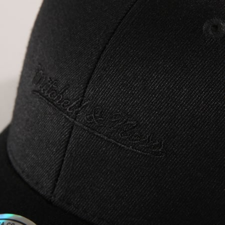 Mitchell and Ness - Casquette Logo Low Pro 110 Noir