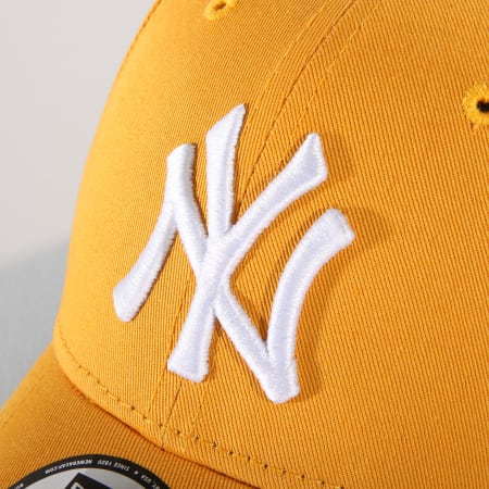 New Era - Casquette League Essential 940 MLB New York Yankees Jaune