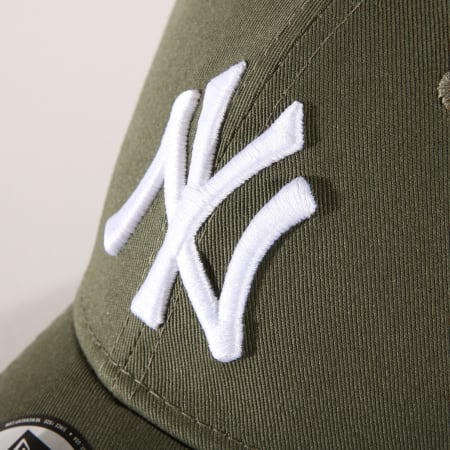 New Era - Casquette Enfant League Essential 940 MLB New York Yankees 80635914 Vert Kaki